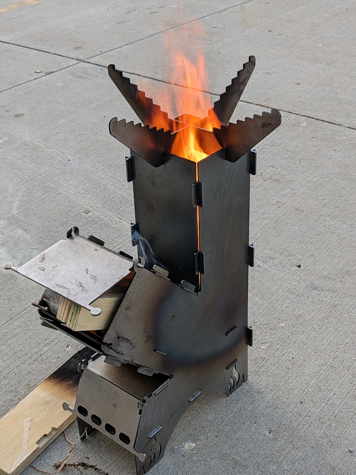 Collapsible Rocket Stove